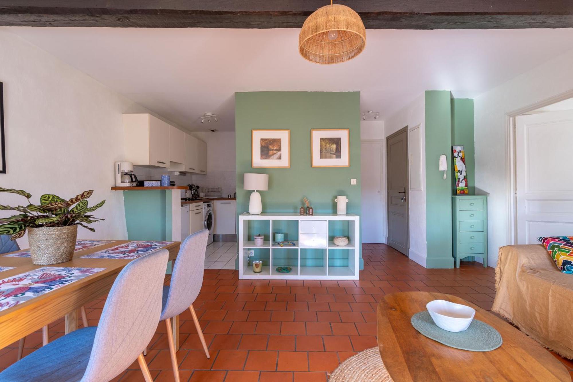 Bel Appartement Avec Cour Au Coeur De La Bastide Carcassonne Bagian luar foto